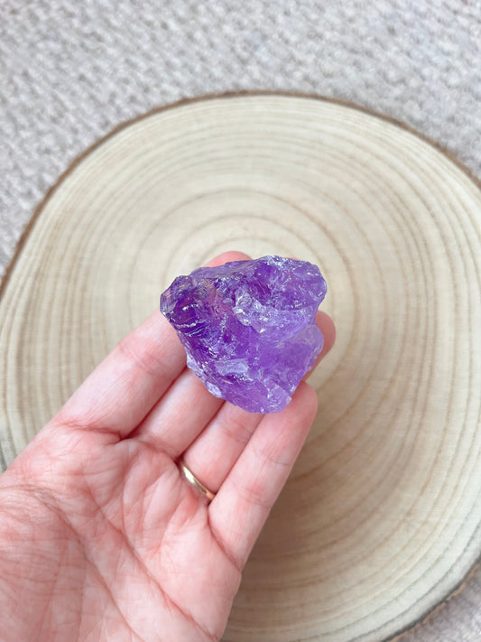 R A W ~ Amethyst