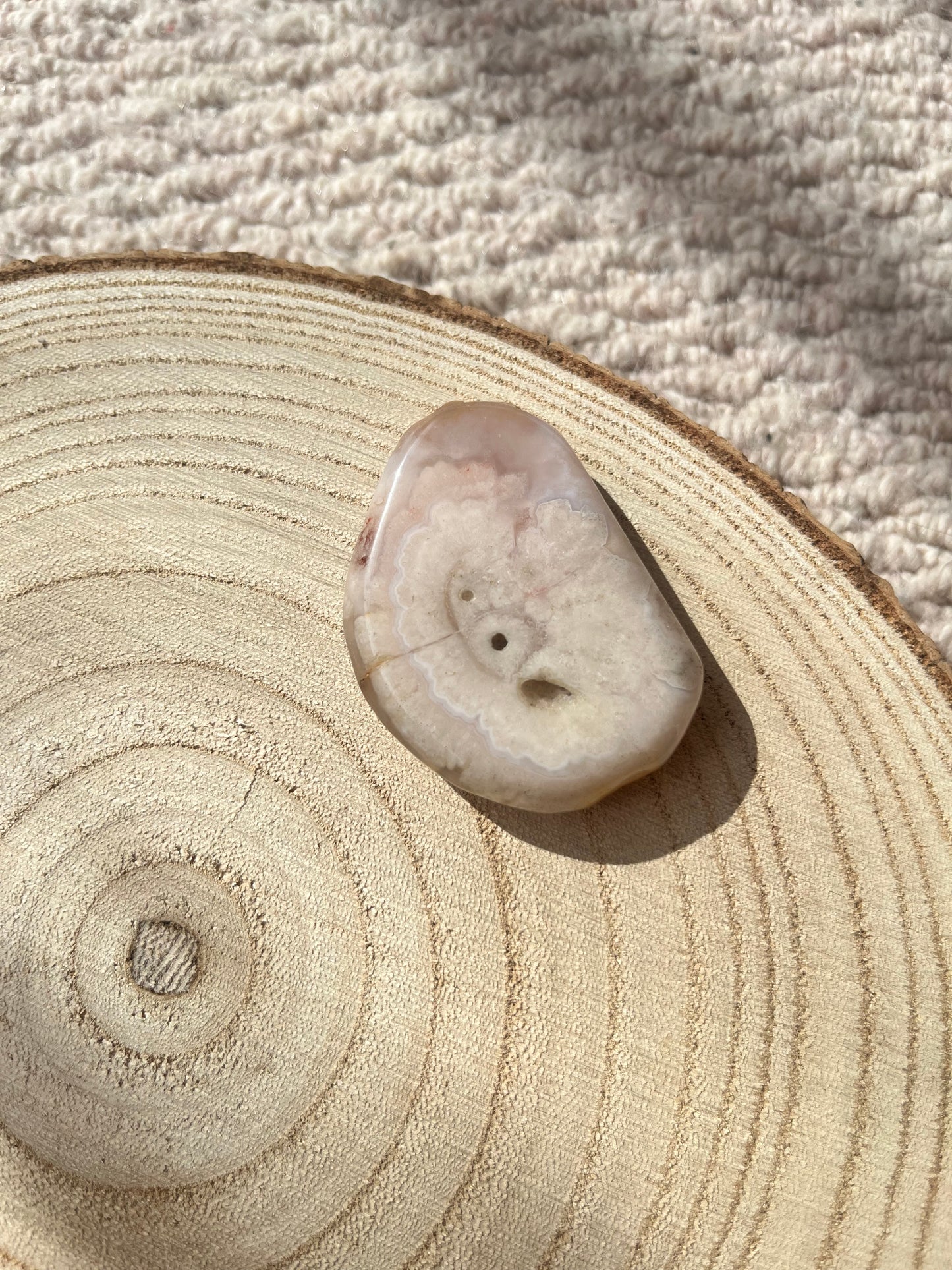 Flower Agate ~ Smooth Stone no.38