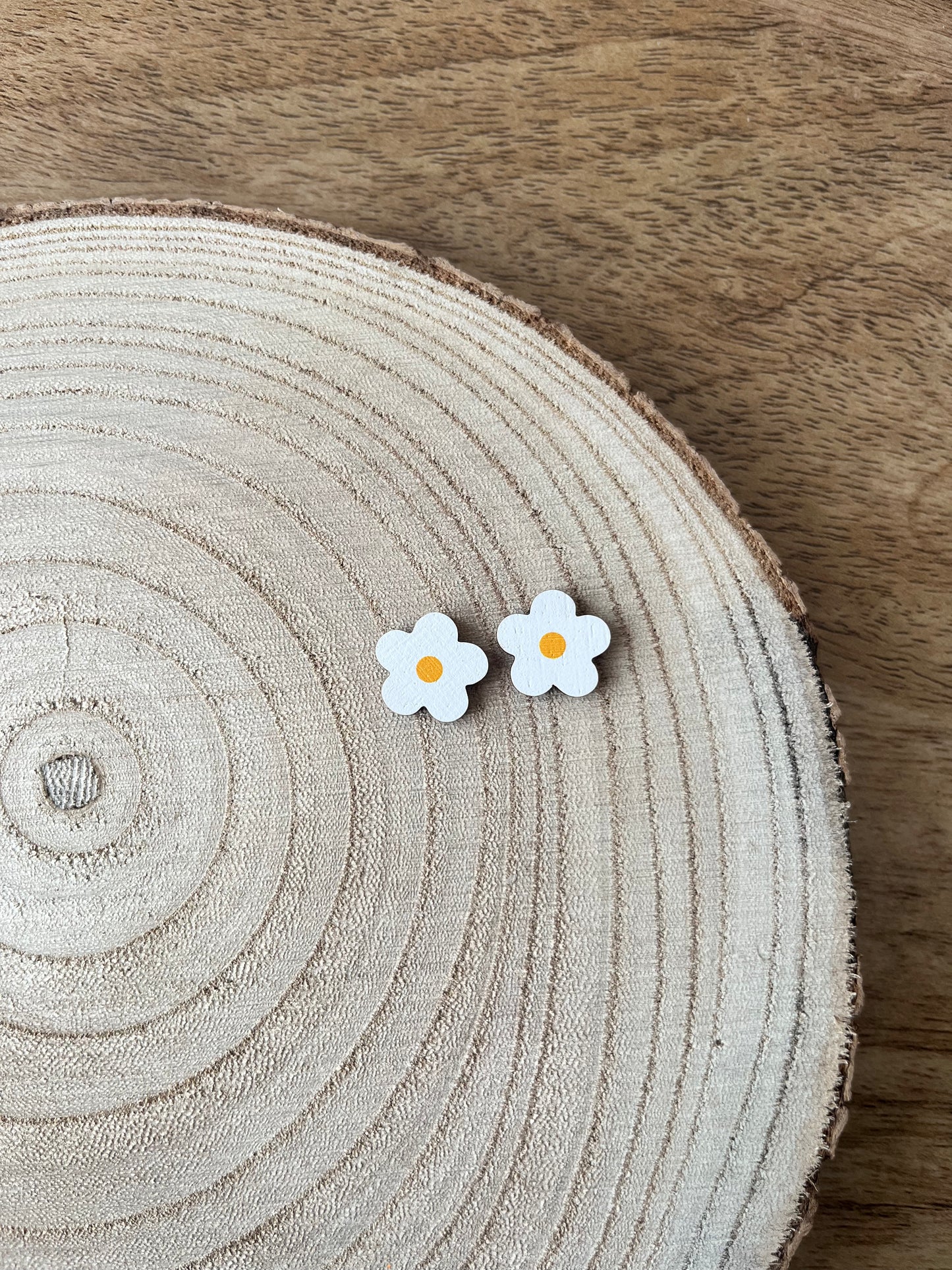 Spring boho daisies ~ mini studs