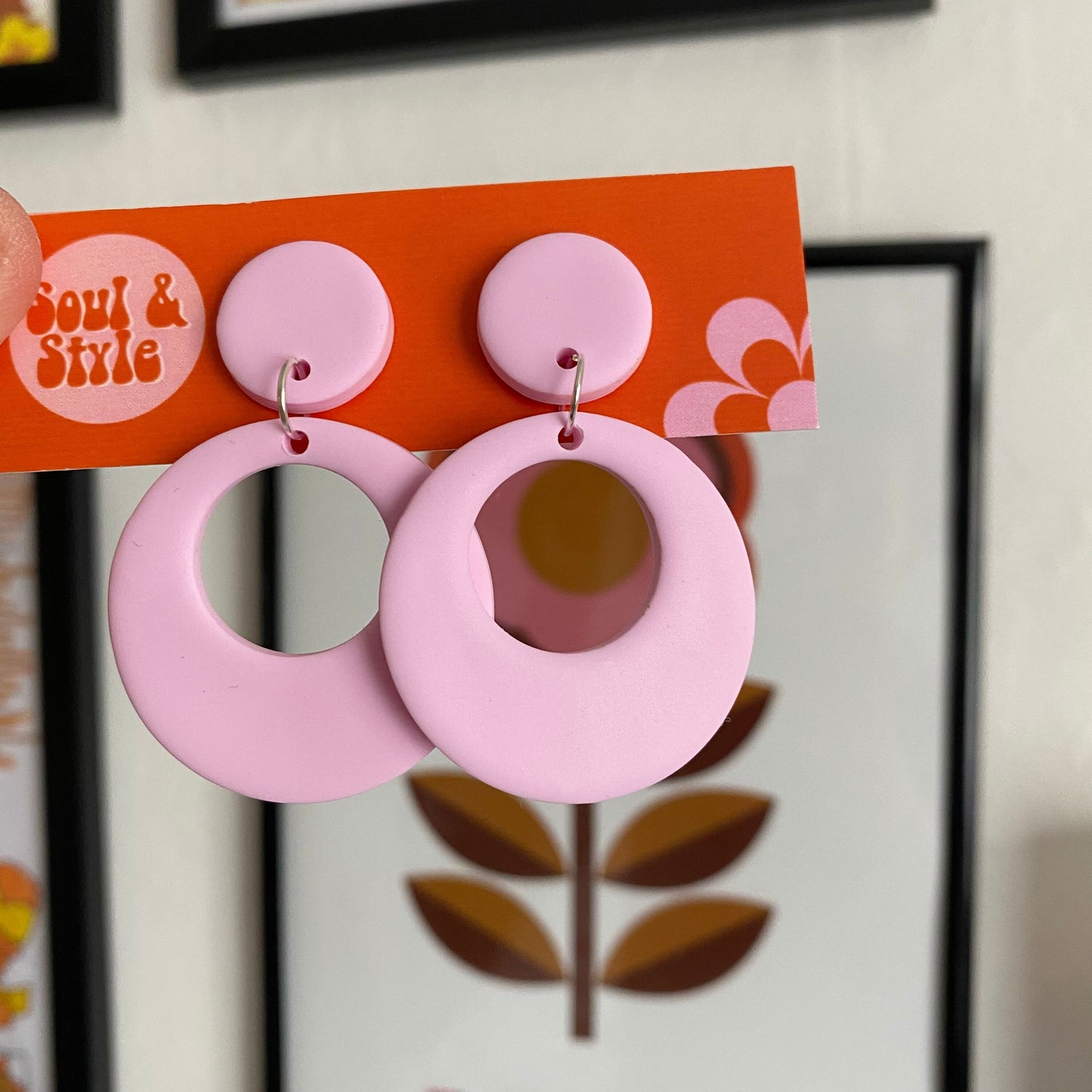 Le Classic ~ 60s Mod Retro Circle Earrings