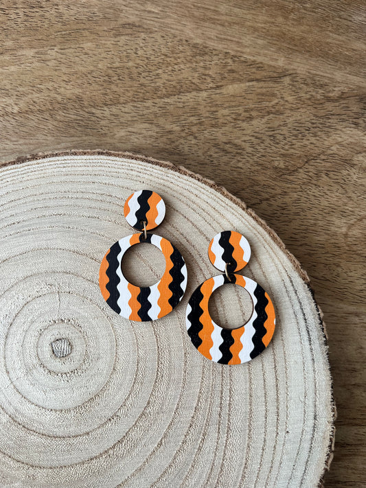 Zig Zag Wiggle ~ Circle Dangle Earrings