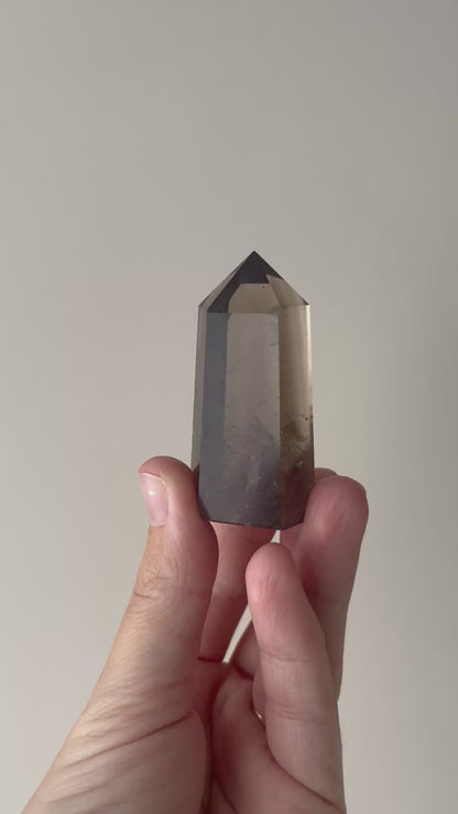 Smokey Quartz~ Point no.51