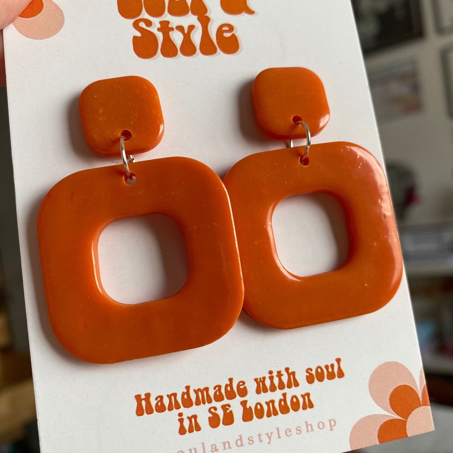 SWEET MARIGOLD ~ Burnt orange glossy 70s dangle earrings ~ rounded squares
